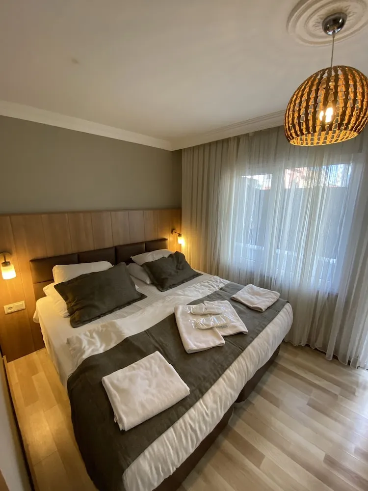 Standard Süit, 1 Çift Kişilik Yatak, Bahçe Manzaralı