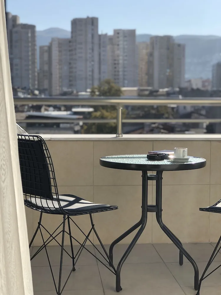 Deluxe Üç Kişilik Oda