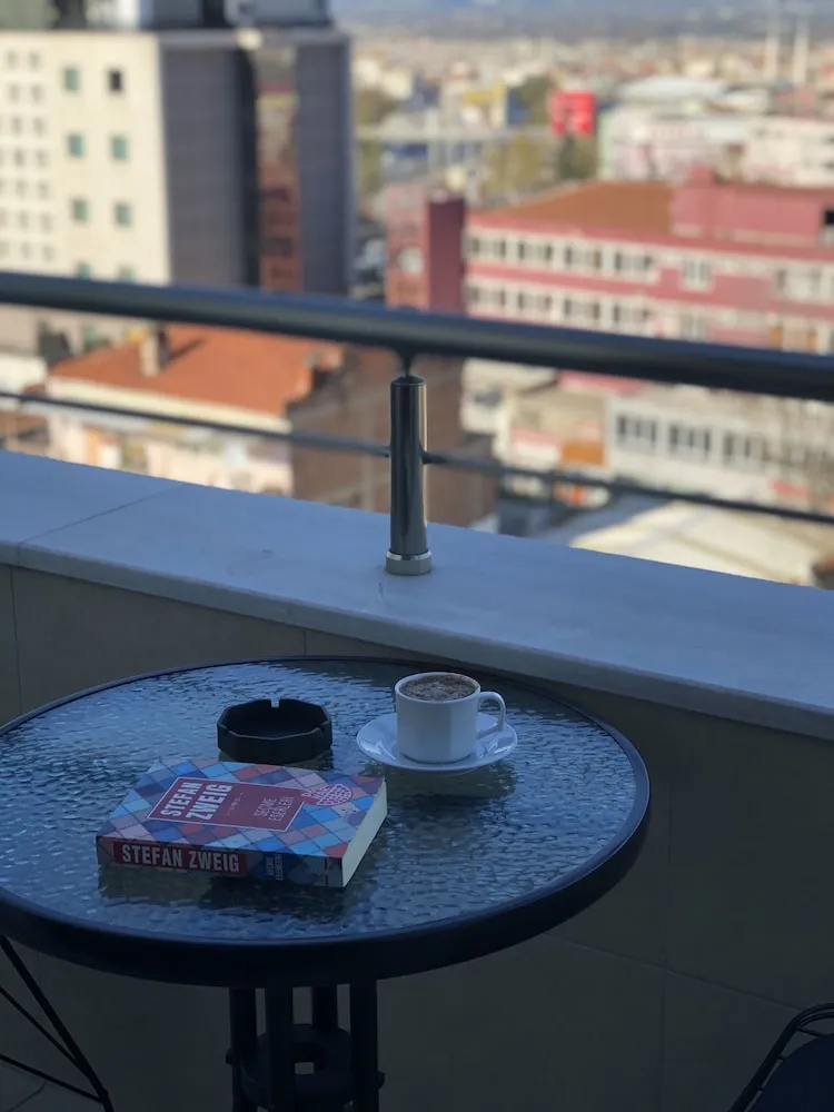 Deluxe Üç Kişilik Oda