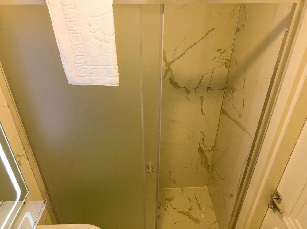 Standard Büyük Yataklı Tek Kişilik Oda, 1 Büyük (Queen) Boy Yatak, Şehir Manzaralı