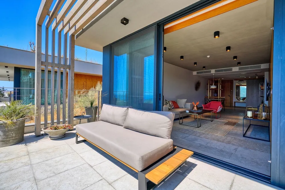 1+1 Residence Sea View With Terrace