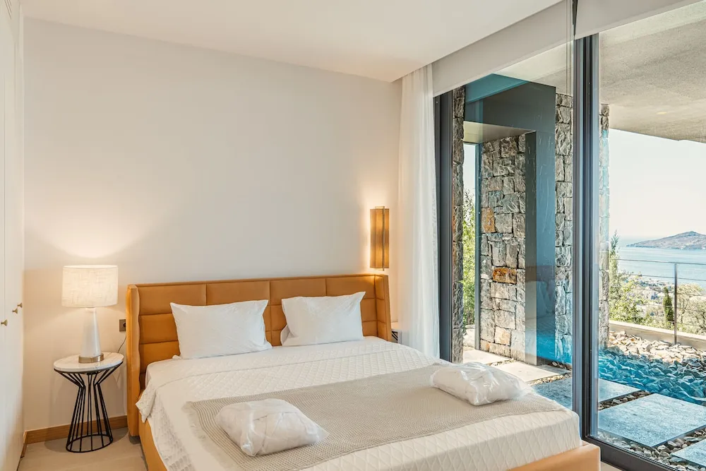 4+1 Villa Residence with Private Pool