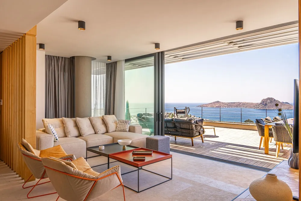 4+1 Villa Residence with Private Pool