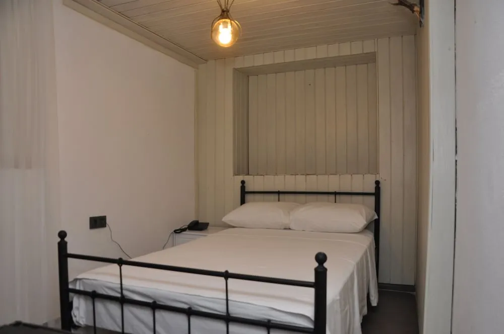 Economy Tek Kişilik Oda