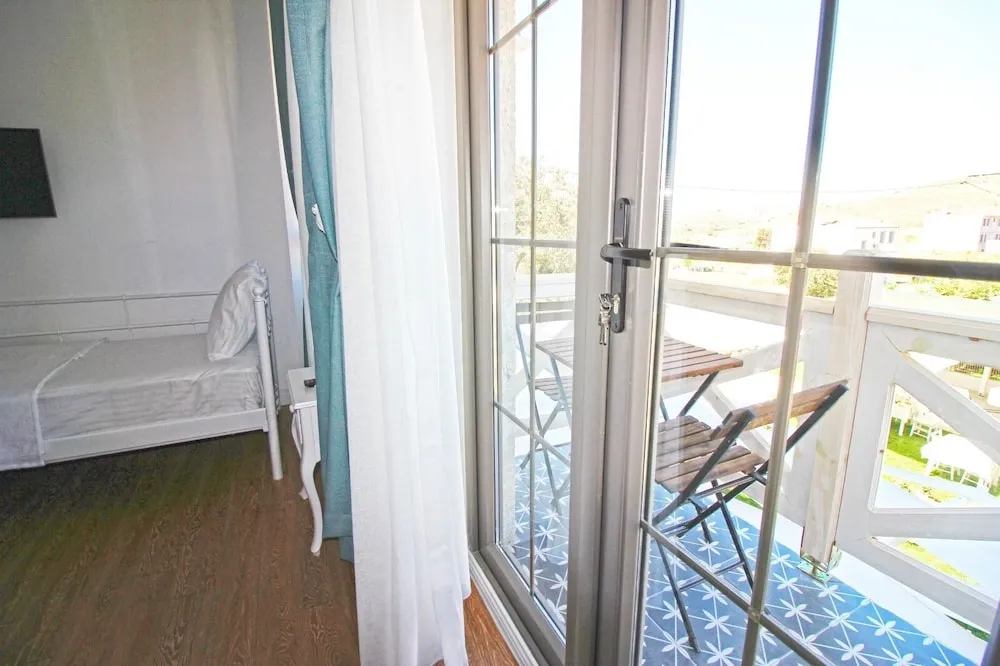 Deluxe Üç Kişilik Oda, Balkon