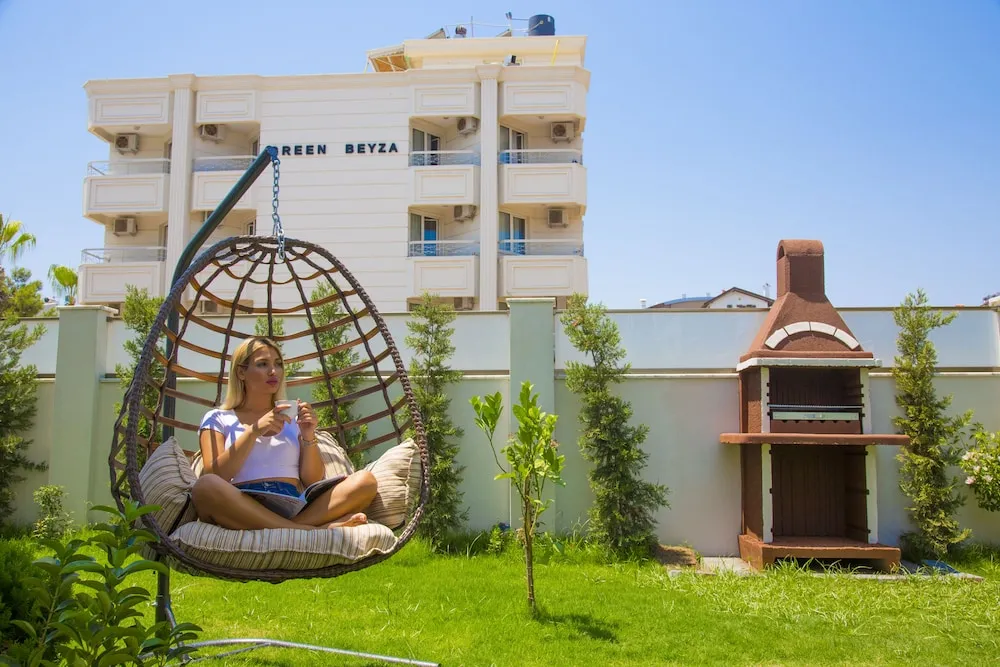 Triple Garden Suite