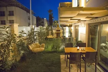 Green Beyza Suites