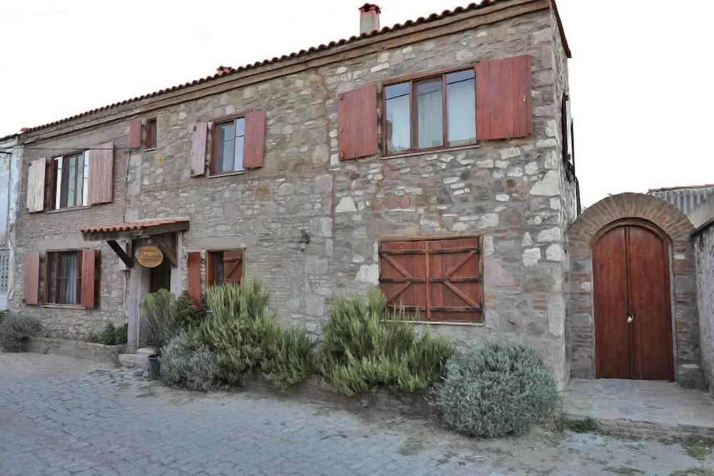 Chez Melo Taş Konak Otel