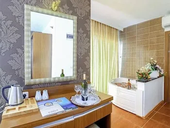 Eftalia Aqua Resort – All Inclusive