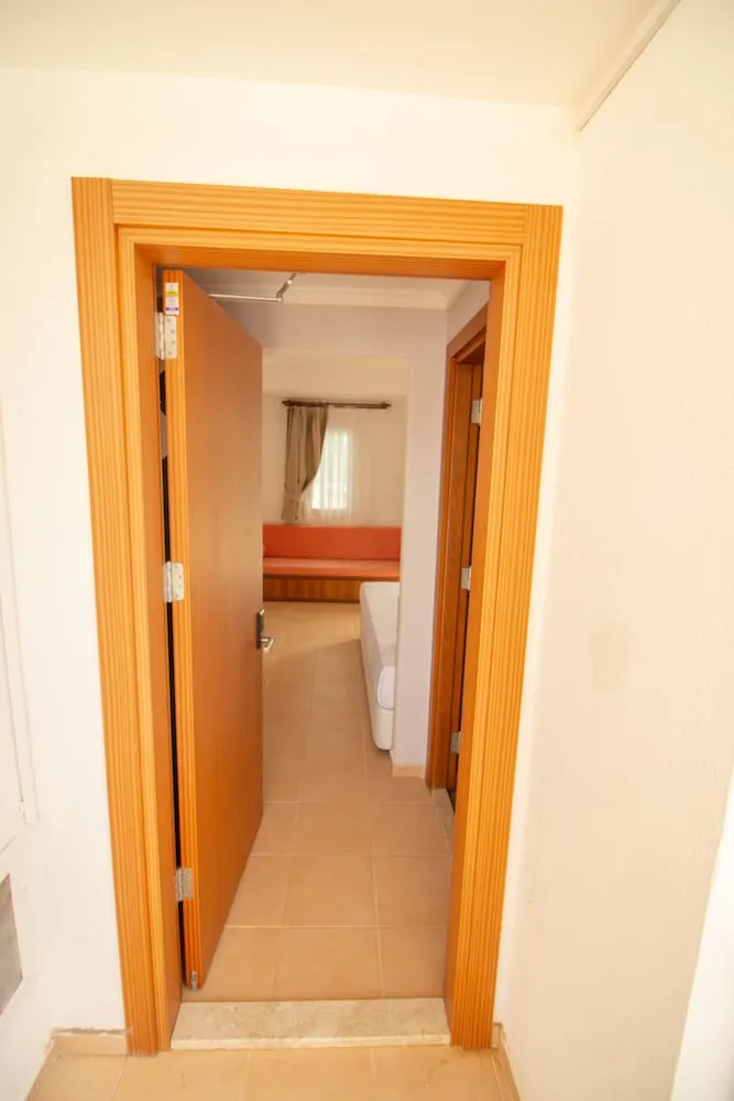 Standard Üç Kişilik Oda