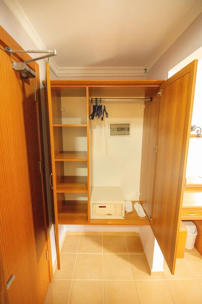 Standard Üç Kişilik Oda