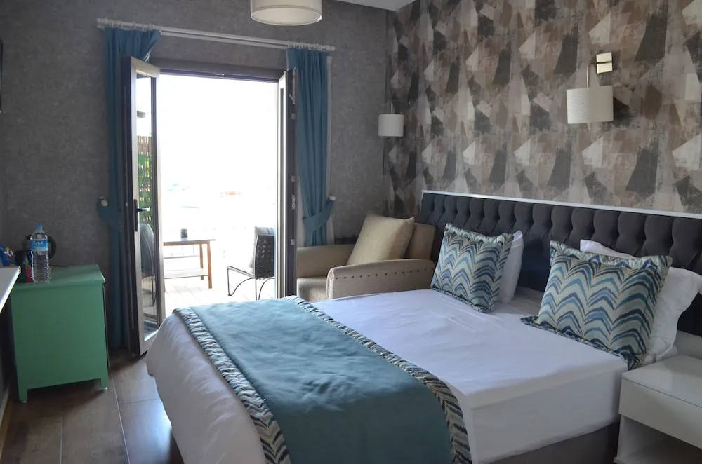 Standard Oda, 1 Çift Kişilik Yatak, Balkon, Deniz Manzaralı