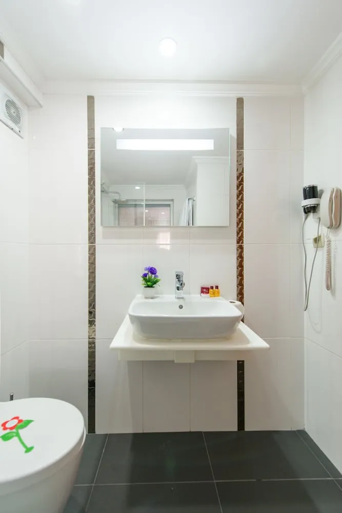 Standard Tek Büyük veya İki Ayrı Yataklı Oda