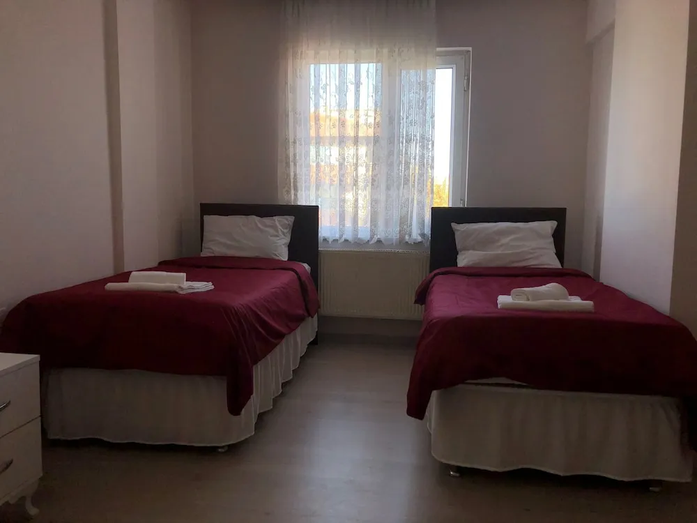 Standard Üç Kişilik Oda