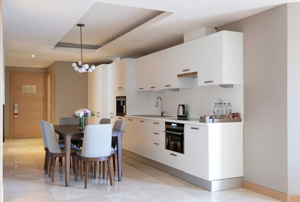 Park Prestige Suites Two Bedroom Apartment Bosphorus View