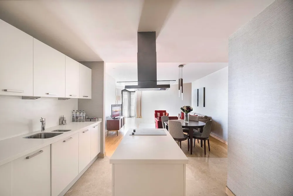 Park Prestige Suites One Bedroom Apartment Bosphorus View
