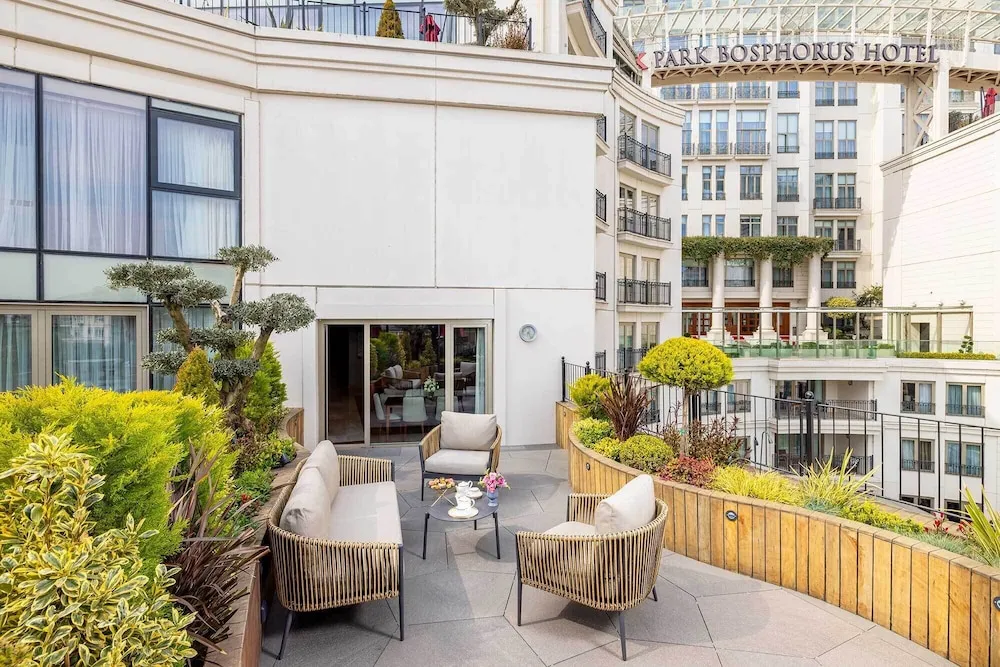 Park Prestige Suites 3 Bedroom Bosphorus View with Terrace