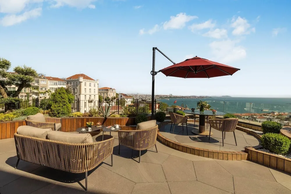 Park Prestige Suites 3 Bedroom Bosphorus View with Terrace