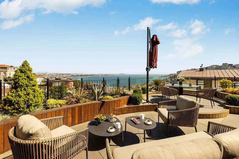 Park Prestige Suites 3 Bedroom Bosphorus View with Terrace