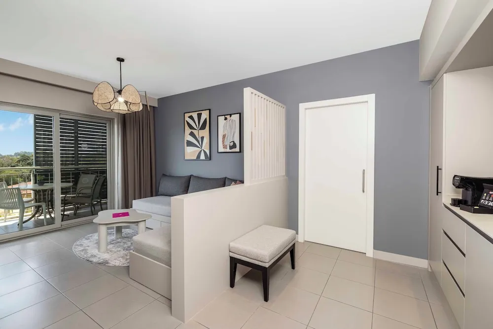 2 Bedroom Deluxe Suite