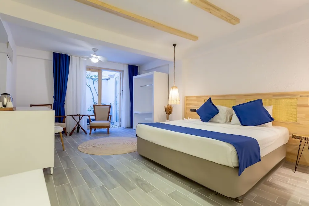 Comfort Oda, Sıcak Su Küveti, Bahçe Manzaralı