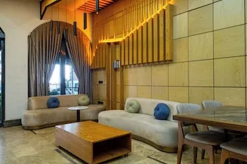 FRT Airport Hotel
