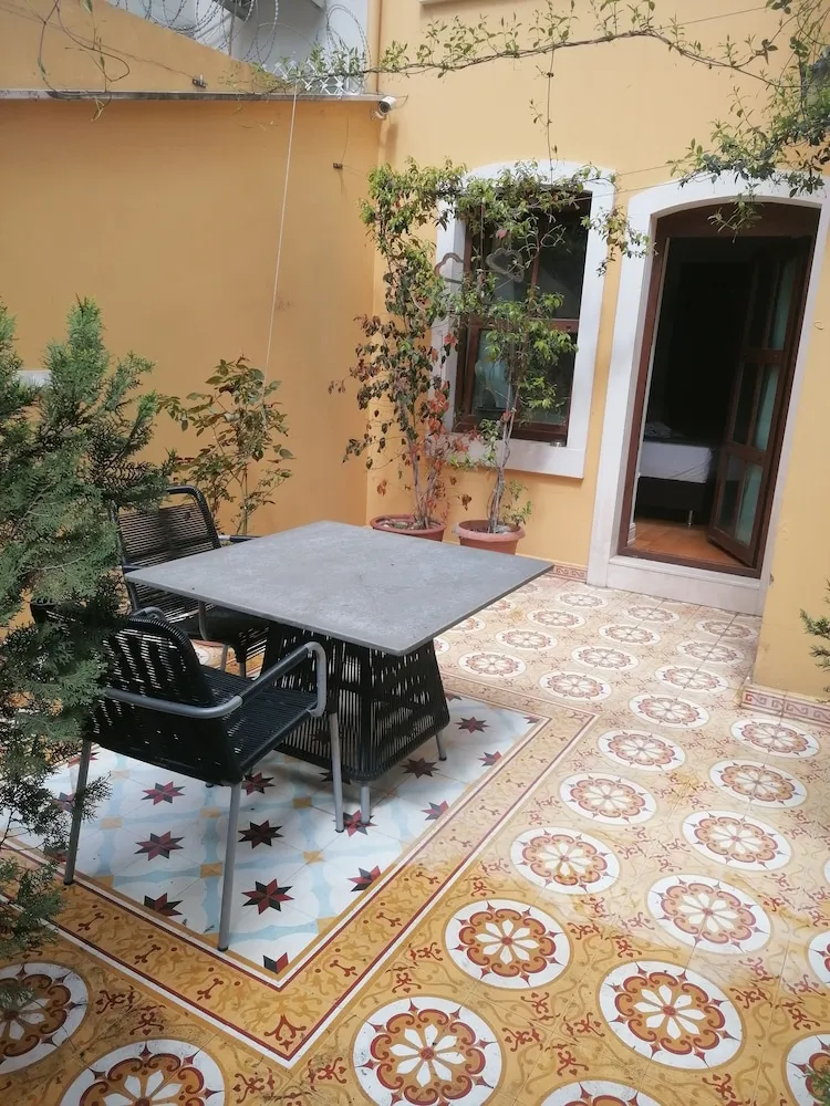 Deluxe Tek Büyük veya İki Ayrı Yataklı Oda, Teras