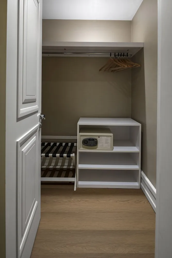Superior Suite