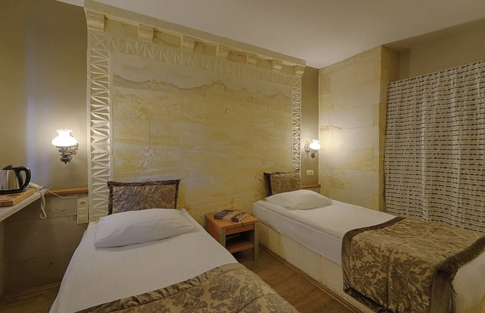 Economy Room