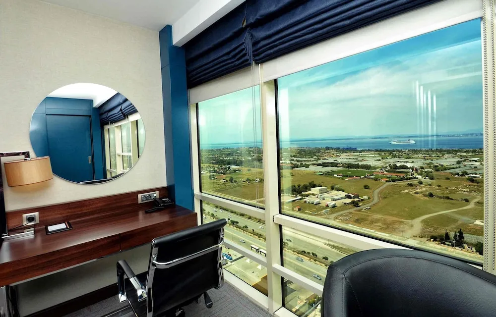 Executive Room, 1 King Bed, Non Smoking