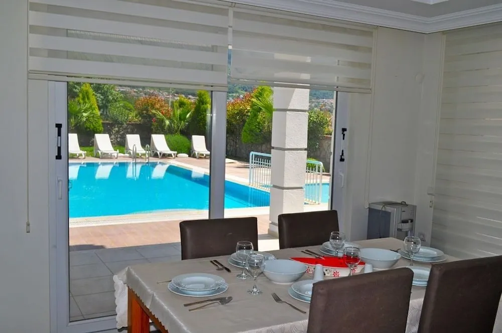 Luxury Villa