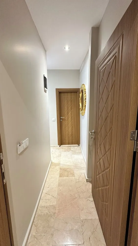 Luxury Tek Büyük Yataklı Oda