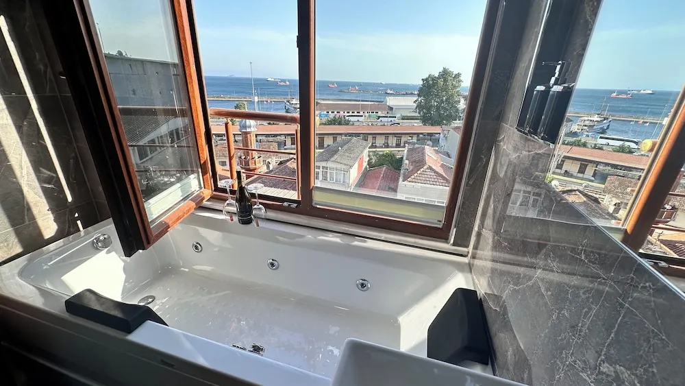 Premium Süit