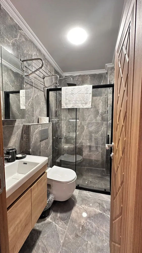Panoramic Tek Büyük Yataklı Oda