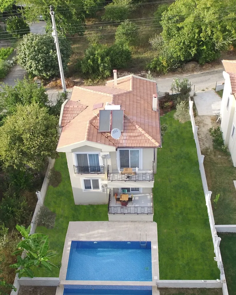 Barbekü/piknik alanı