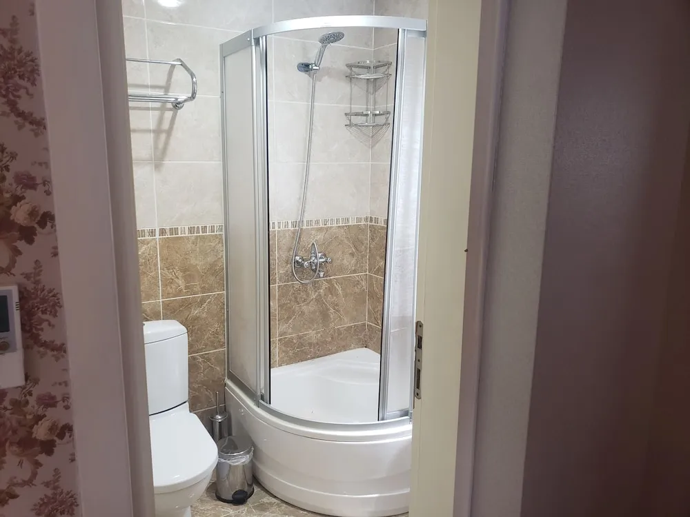 Classic Tek Büyük veya İki Ayrı Yataklı Oda