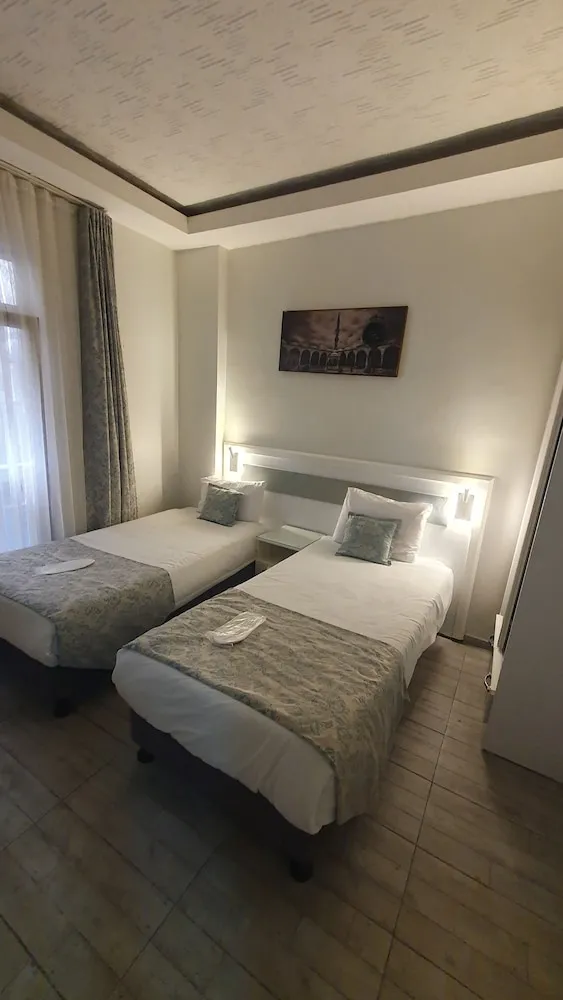 Comfort Süit, Bağlantılı Odalar