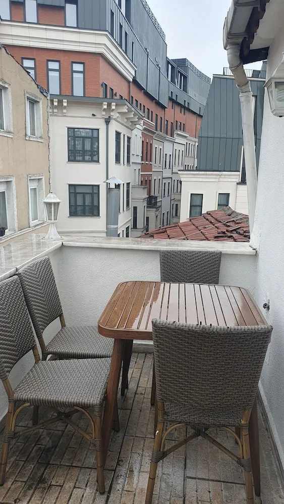 Comfort Süit, Bağlantılı Odalar