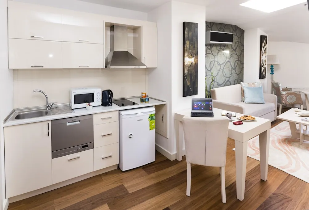 Penthouse Sea View Deluxe Suite