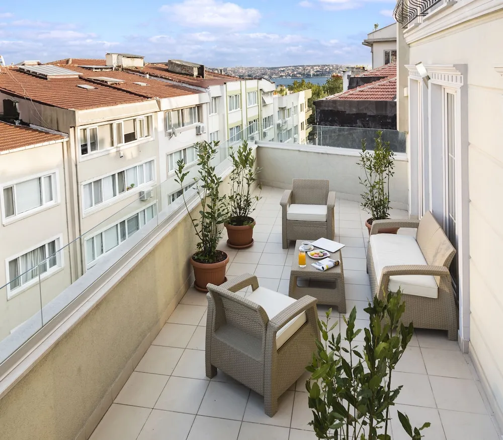 Executive Suite with Terrace