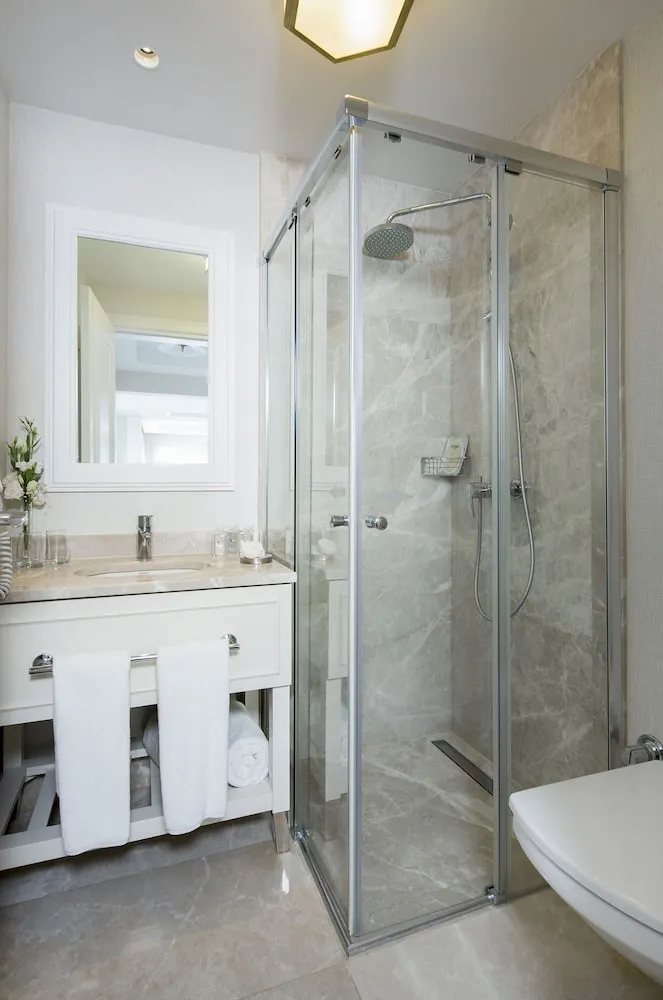 Design Pool Villa