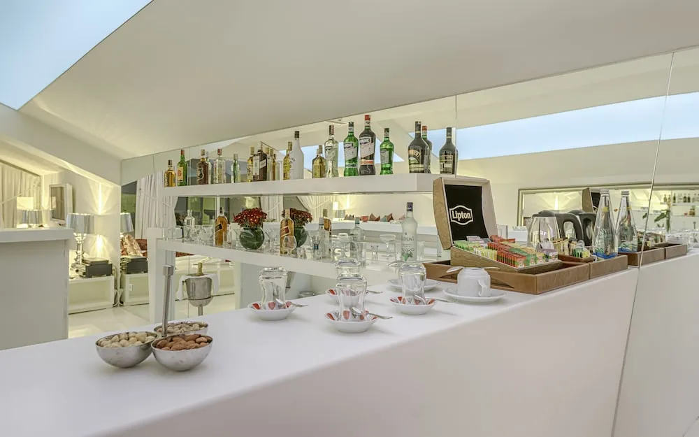Madonna Suite
