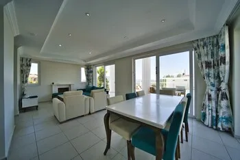 4 Yatak Odalı Lüks Villa Diamond