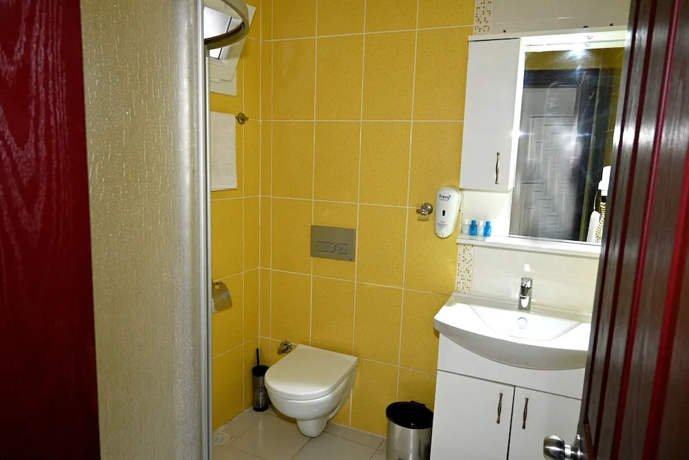 Standard Dört Kişilik Oda