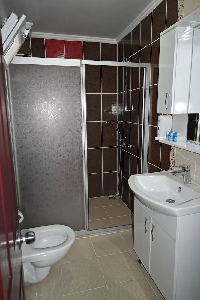 Standard Dört Kişilik Oda