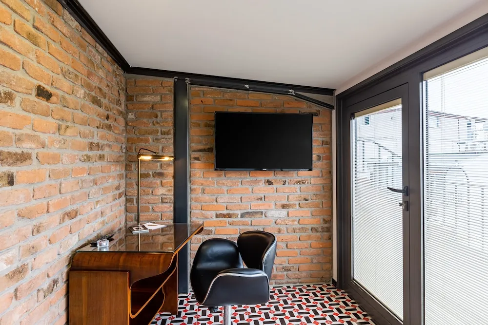 Çatı Katı Süiti (Penthouse)