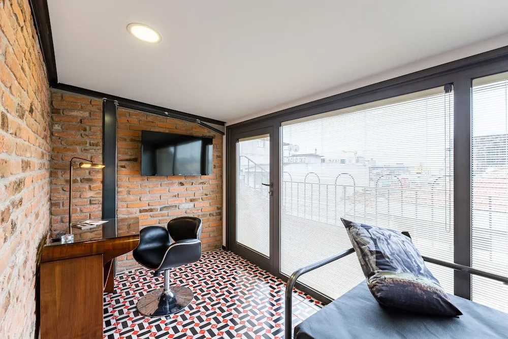 Çatı Katı Süiti (Penthouse)
