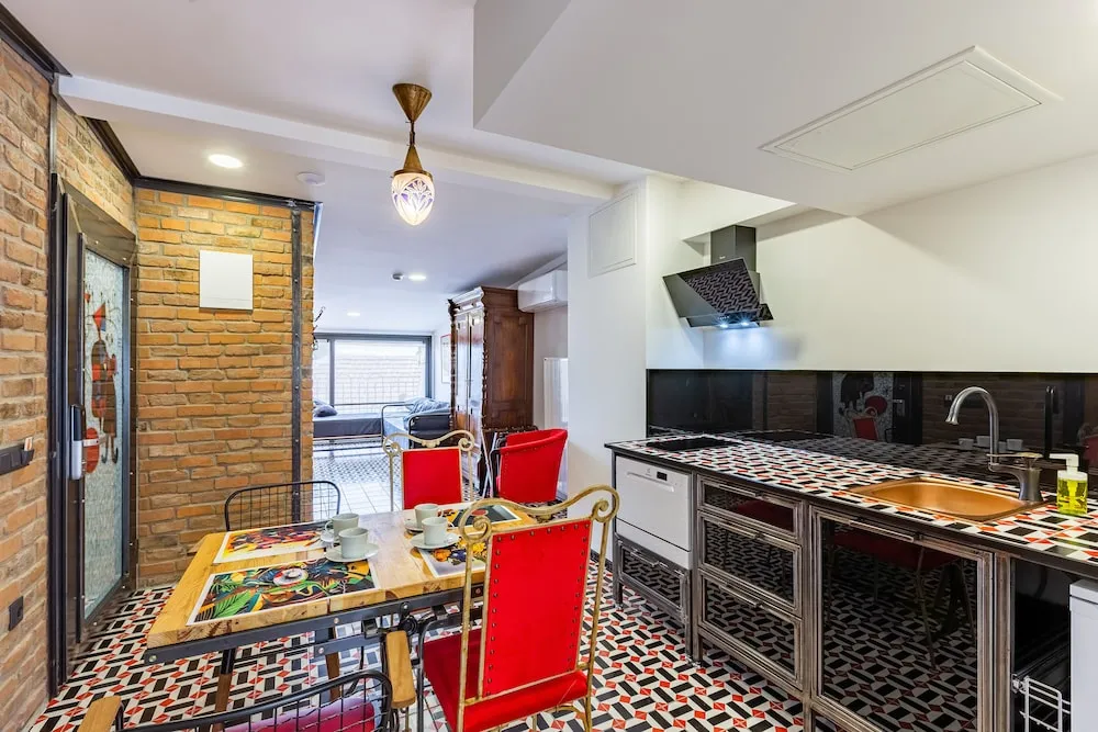Çatı Katı Süiti (Penthouse)