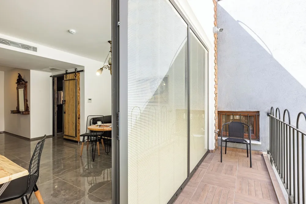 Balcony Room