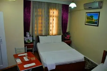 Edessa Hotel